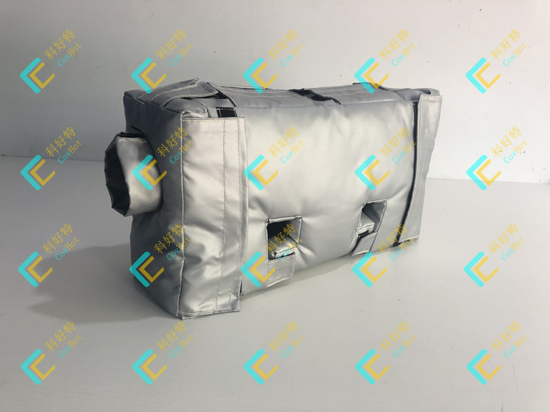 <a href=http://m.star-car.cn/e/tags/?tagname=%E5%8F%AF%E6%8B%86%E5%8D%B8%E4%BF%9D%E6%B8%A9 target=_blank class=infotextkey>可拆卸保溫</a>被
