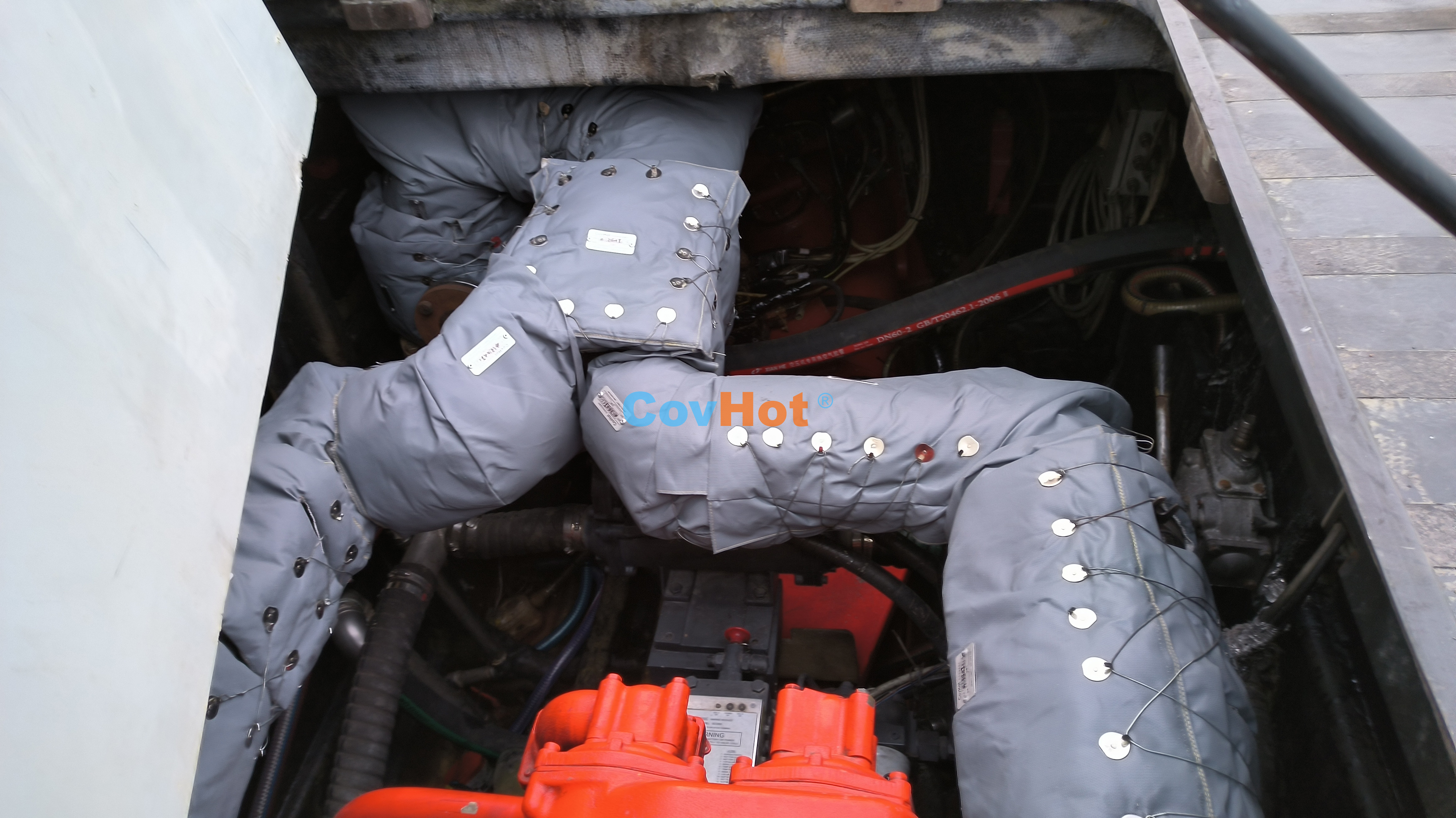 <a href=http://m.star-car.cn/e/tags/?tagname=%E5%8F%AF%E6%8B%86%E5%8D%B8%E4%BF%9D%E6%B8%A9%E5%A5%97 target=_blank class=infotextkey>可拆卸<a href=http://m.star-car.cn/e/tags/?tagname=%E4%BF%9D%E6%B8%A9%E5%A5%97 target=_blank class=infotextkey>保溫套</a></a>
