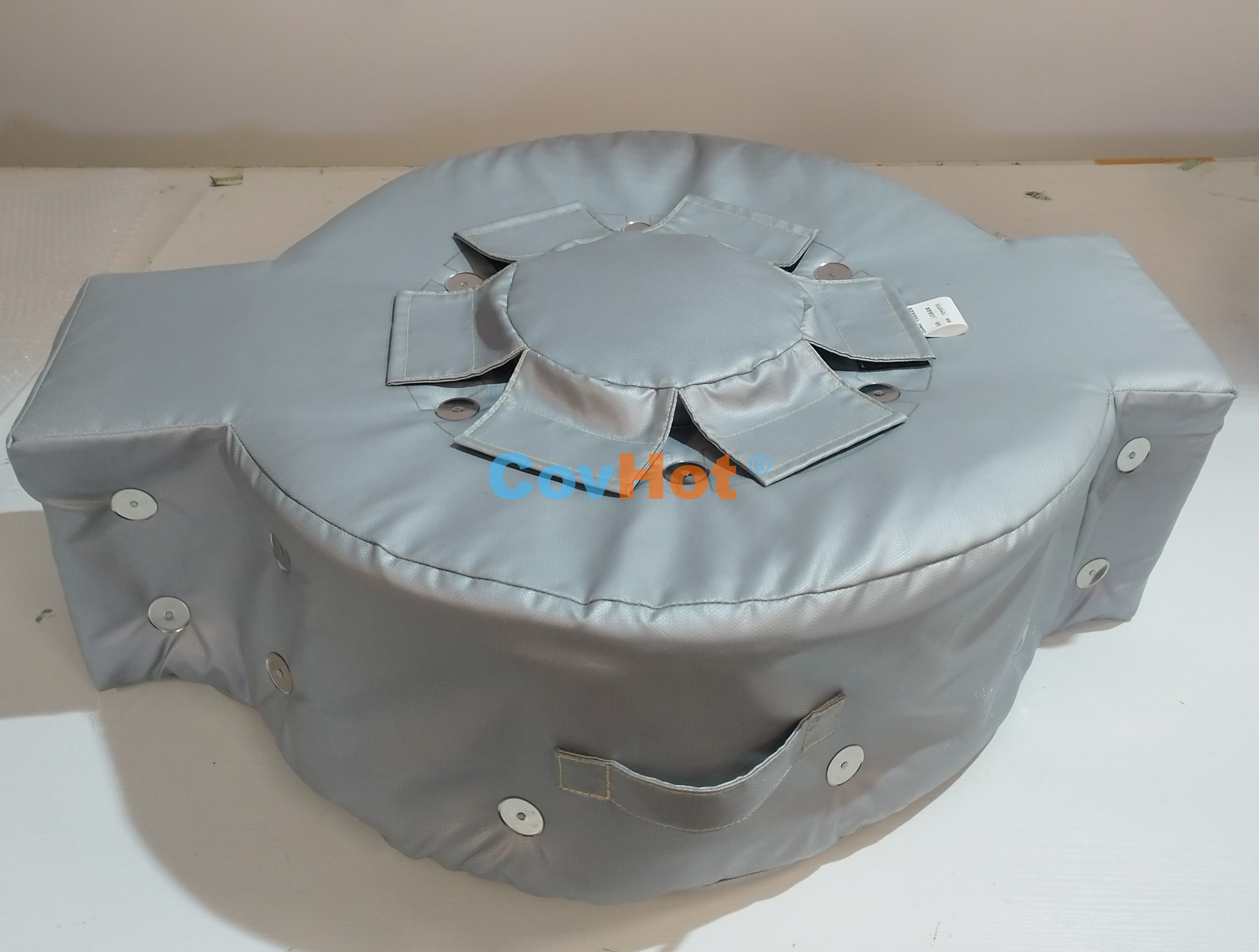 人孔<a href=http://m.star-car.cn/e/tags/?tagname=%E4%BF%9D%E6%B8%A9%E9%9A%94%E7%83%AD target=_blank class=infotextkey>保溫隔熱</a>,可拆卸工業(yè)<a href=http://m.star-car.cn/e/tags/?tagname=%E8%AE%BE%E5%A4%87%E4%BF%9D%E6%B8%A9 target=_blank class=infotextkey>設(shè)備保溫</a>套
