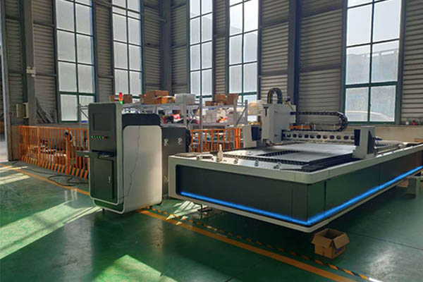 激光切割機(jī)橫梁配件鋁合金型材 激光切割機(jī)橫梁配件鋁合金型材